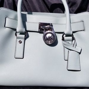 Michael Kors Jet set travel purse and wallet